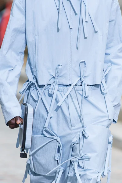 Look 41